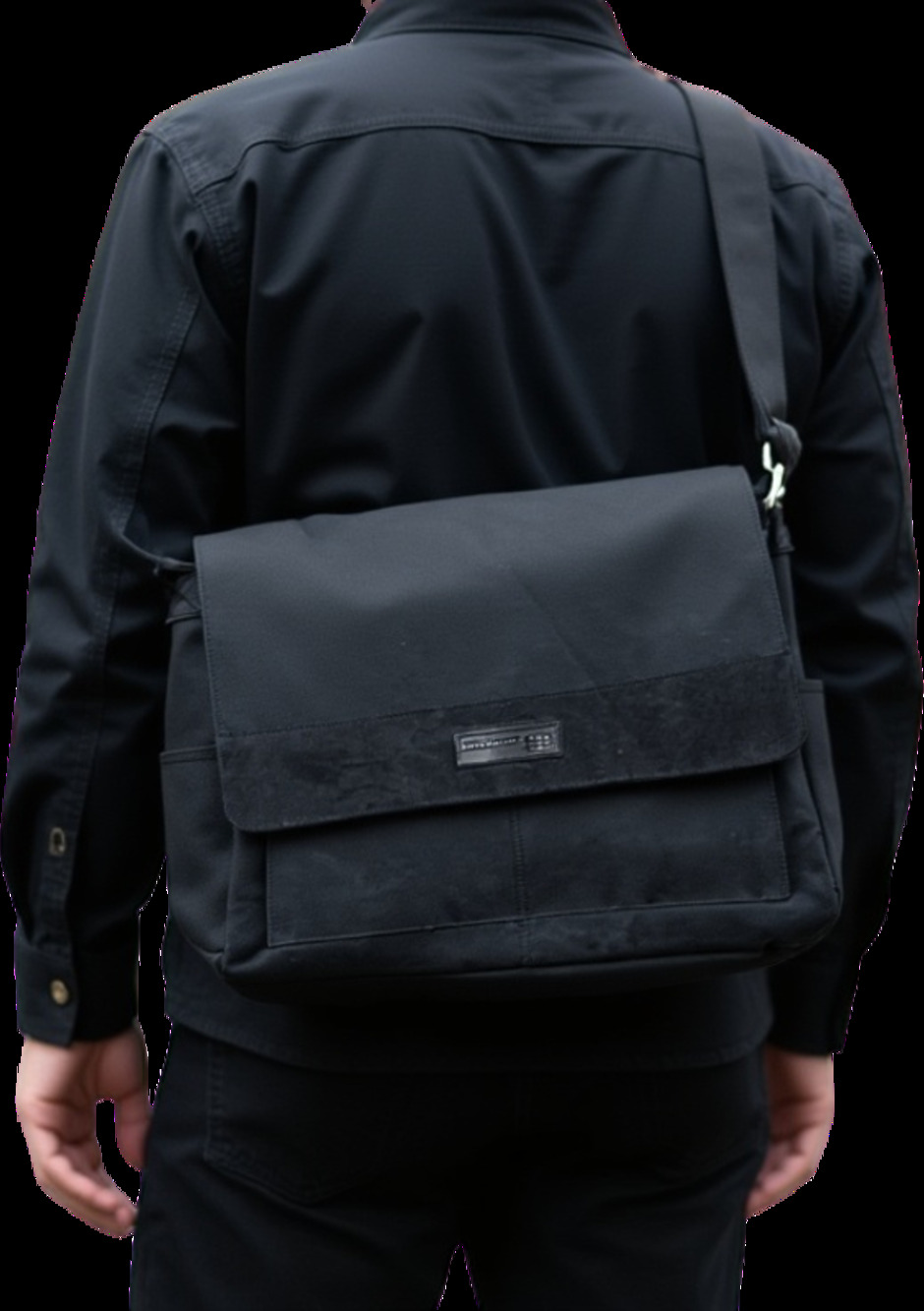 Kenneth Cole Black Messenger Bag Laptop Crossbody Commuter Travel Office Case